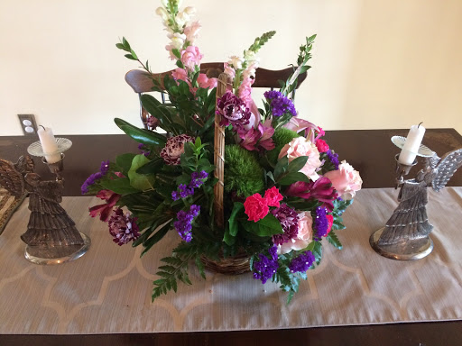 Florist «Open Air Designs - Florist | Wedding Planning | Gifts», reviews and photos, 607 N Myrtle Ave, Clearwater, FL 33755, USA