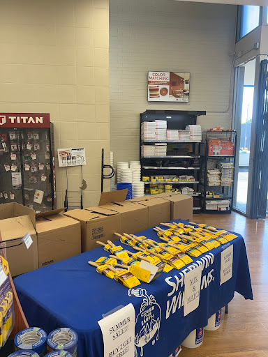 Paint Store «Sherwin-Williams Paint Store», reviews and photos, 805 Highland Ave, Los Angeles, CA 90038, USA