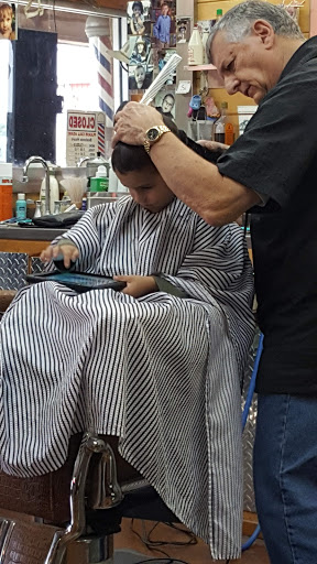 Barber Shop «Parks Barbershop & Salon», reviews and photos, 5818 FM 1488 Rd, Magnolia, TX 77354, USA