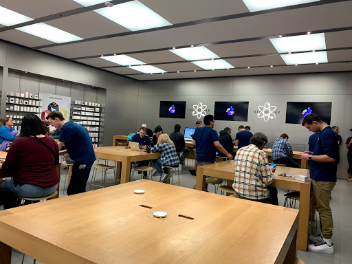 Computer Store «Apple Fashion Place», reviews and photos, 6191 State St, Murray, UT 84107, USA