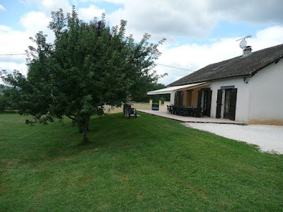 location de vacances chezFabrice à Sainte-Nathalène