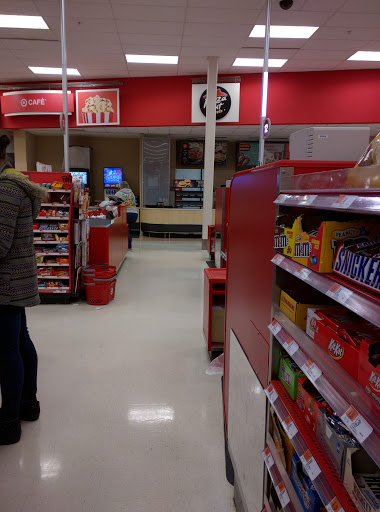 Department Store «Target», reviews and photos, 181 Plain St, Lowell, MA 01852, USA