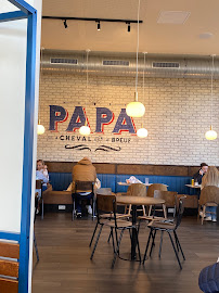 Atmosphère du Restaurant de hamburgers Les Burgers de Papa à Bordeaux - n°11