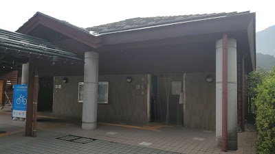 トイレ(道の駅 しらやまさん)