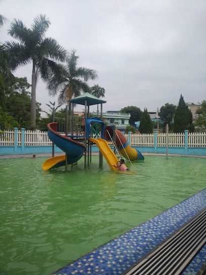 Bể bơi Hương Sơn