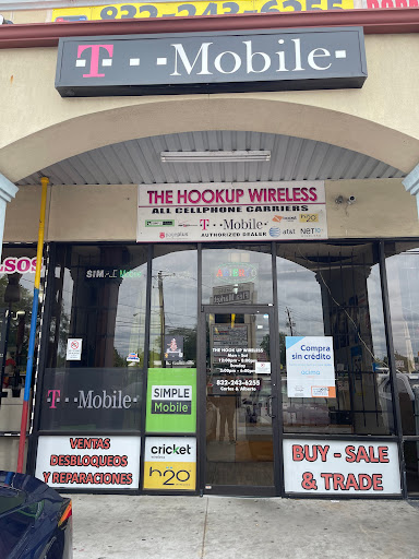 Cell Phone Store «The Hookup Wireless», reviews and photos, Airline Dr #4, Houston, TX 77037, USA
