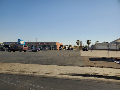 Liquor Store «Westside Food & Liquor», reviews and photos, 4635 W Indian School Rd, Phoenix, AZ 85031, USA