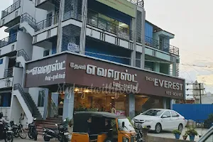 New Everest Hotel image