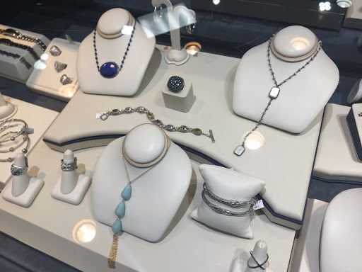 Jeweler «Michael Herr Diamonds & Fine Jewelry», reviews and photos, 17221 Chesterfield Airport Rd, Chesterfield, MO 63005, USA