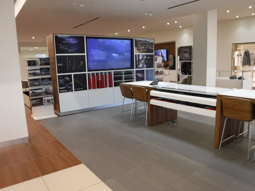 Used Car Dealer «Jaguar Thousand Oaks», reviews and photos, 3601 Auto Mall Dr, Thousand Oaks, CA 91362, USA