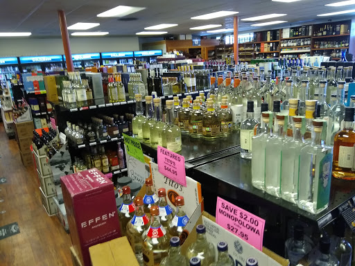 Liquor Store «11th Avenue Liquor», reviews and photos, 1040 SE Hawthorne Blvd, Portland, OR 97214, USA