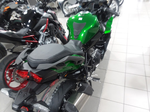 Motorcycle Dealer «Struthers Bros Kawasaki-Suzuki-Triumph», reviews and photos, 5191 NW 2nd St, Des Moines, IA 50313, USA