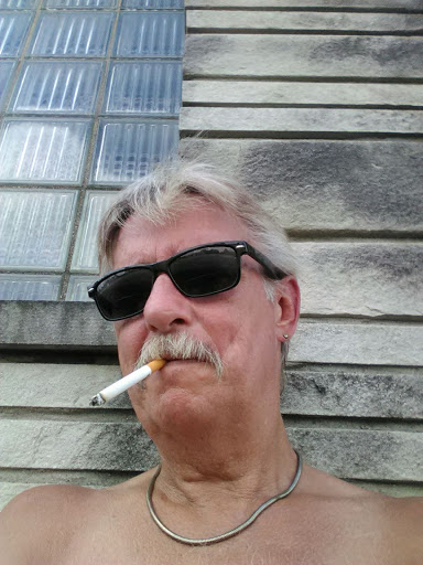 Tobacco Shop «Smokey Bones Tobacco Shop», reviews and photos, 810 E Winona Ave, Warsaw, IN 46580, USA