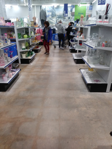 Office Supply Store «Staples», reviews and photos, 1320 Richmond Rd, Williamsburg, VA 23185, USA