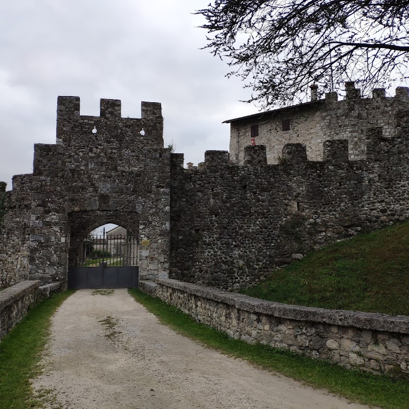 Castello d'Arcano Superiore