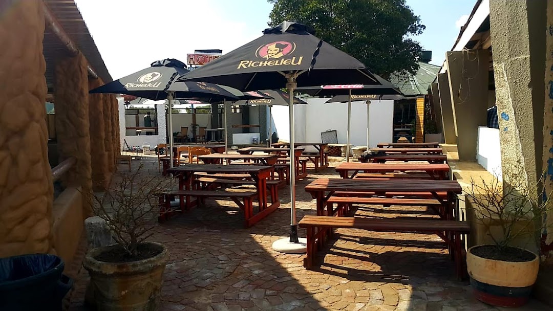 Bapsfontein Hotel Bar (Fielies Pub)