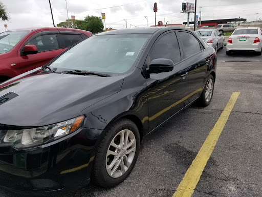 DriveTime Used Cars, 188 S Interstate Hwy 35, New Braunfels, TX 78130, USA, 