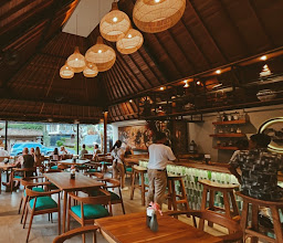 Cinta Grill and Inn photo