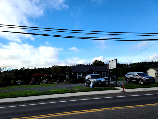 Grocery Store «B & S Market», reviews and photos, 926 OR-99W, Dundee, OR 97115, USA