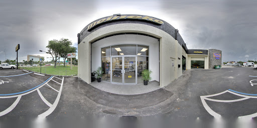 Auto Repair Shop «Meineke 2578», reviews and photos, 7878 NW 103rd St b, Hialeah Gardens, FL 33016, USA