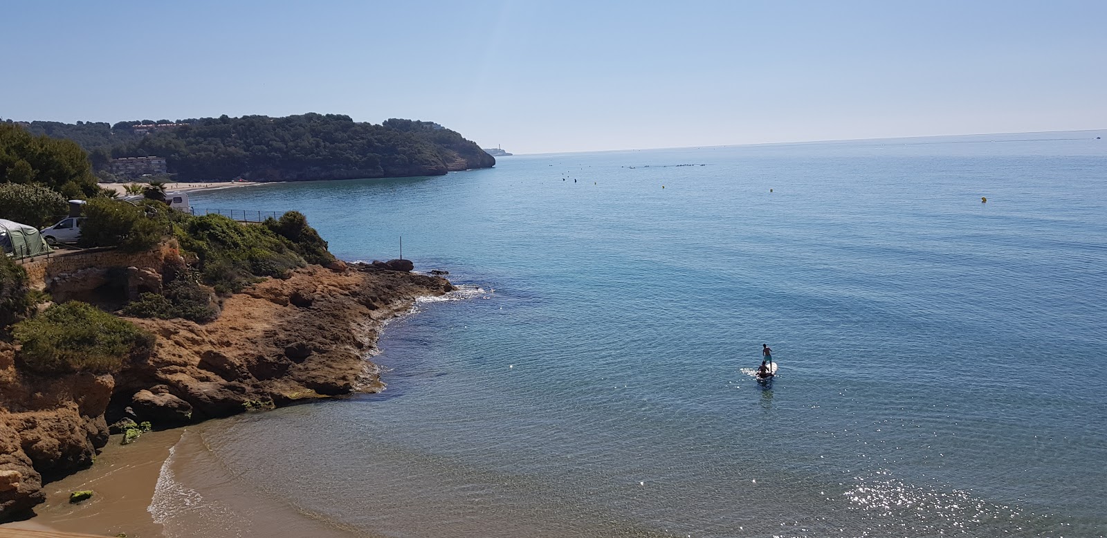 Φωτογραφία του Cala la Mora με μικρός κόλπος