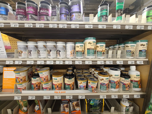 Pet Supply Store «Petco Animal Supplies», reviews and photos, 860 Broadway, New York, NY 10003, USA