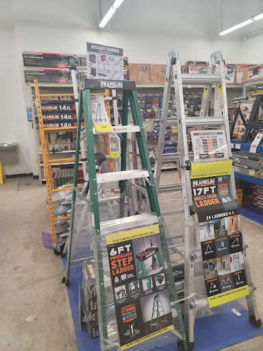 Hardware Store «Harbor Freight Tools», reviews and photos, 1045 W Orange Blossom Trail, Apopka, FL 32712, USA