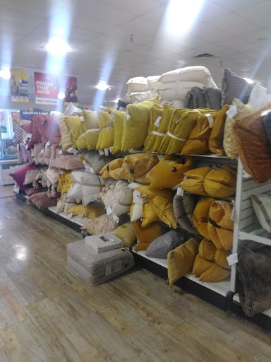 Department Store «HomeGoods», reviews and photos, 8108 Abercorn St #200, Savannah, GA 31406, USA