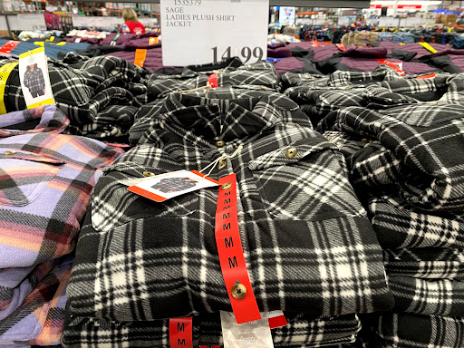 Warehouse store «Costco Wholesale», reviews and photos, 19001 N 27th Ave, Phoenix, AZ 85027, USA