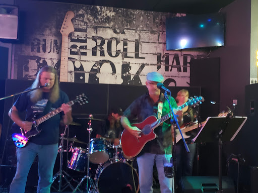 Bar & Grill «Texas Avenue Tavern», reviews and photos, 2845 Texas Ave #500, Bridge City, TX 77611, USA