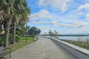 Kissimmee Lakefront Park image