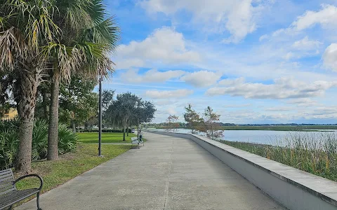 Kissimmee Lakefront Park image