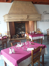 Atmosphère du Restaurant français La Maison Des Beaujolais à Belleville-en-Beaujolais - n°12