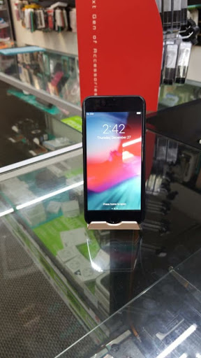 Cell Phone Store «Cell Repair», reviews and photos, 12579 Richmond Ave, Houston, TX 77082, USA