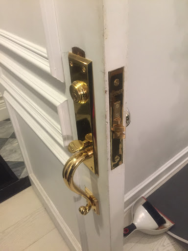 Locksmith «Award Locksmith NYC», reviews and photos, 115 E 96th St, New York, NY 10128, USA