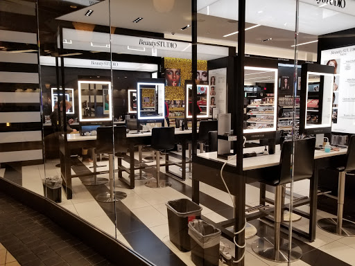 Cosmetics Store «SEPHORA», reviews and photos, 160 N Gulph Rd, King of Prussia, PA 19406, USA