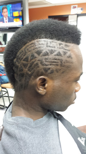 Barber Shop «St. Johns Barber Shop», reviews and photos, 22815 Pacific Hwy S, Des Moines, WA 98198, USA