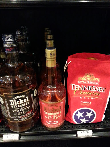 Wine Store «Red Dog Wine & Spirits», reviews and photos, 1031 Riverside Dr, Franklin, TN 37064, USA