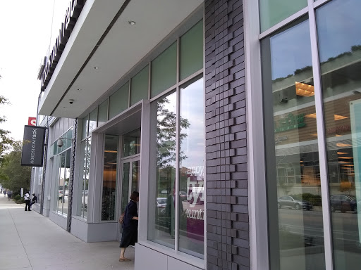Department Store «Nordstrom Rack South Loop», reviews and photos, 1118 S Canal St, Chicago, IL 60607, USA