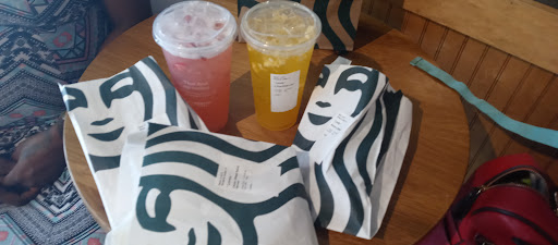 Coffee Shop «Starbucks», reviews and photos, 6600 Fannin St, Houston, TX 77030, USA