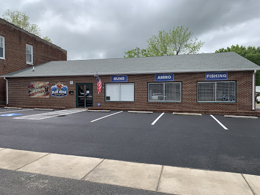 Gun Shop «Blue Ridge Outdoor Supplies», reviews and photos, 100 Shenandoah Ave, Elkton, VA 22827, USA