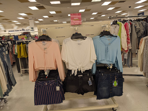 Department Store «Marshalls», reviews and photos, 3000 Grapevine Mills Pkwy, Grapevine, TX 76051, USA