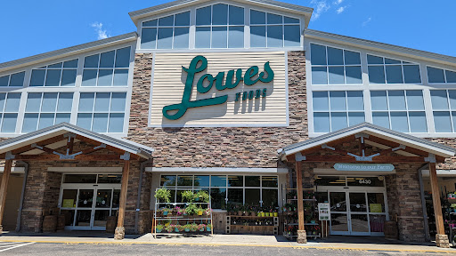 Grocery Store «Lowes Foods on Tryon Road», reviews and photos, 6430 Tryon Rd, Cary, NC 27513, USA