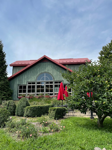 Winery «Greendance The Winery at Sandhill», reviews and photos, 306 Deerfield Rd, Mt Pleasant, PA 15666, USA