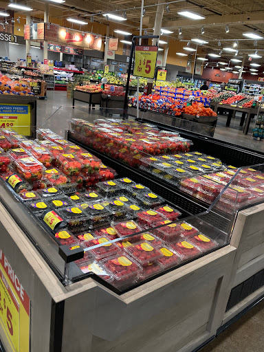 Grocery Store «Kroger», reviews and photos, 1365 Stoneridge Dr, Gahanna, OH 43230, USA