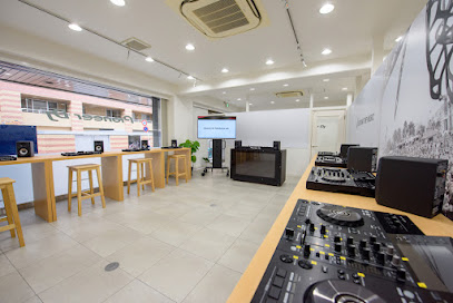 AlphaTheta 横浜DJ Lab