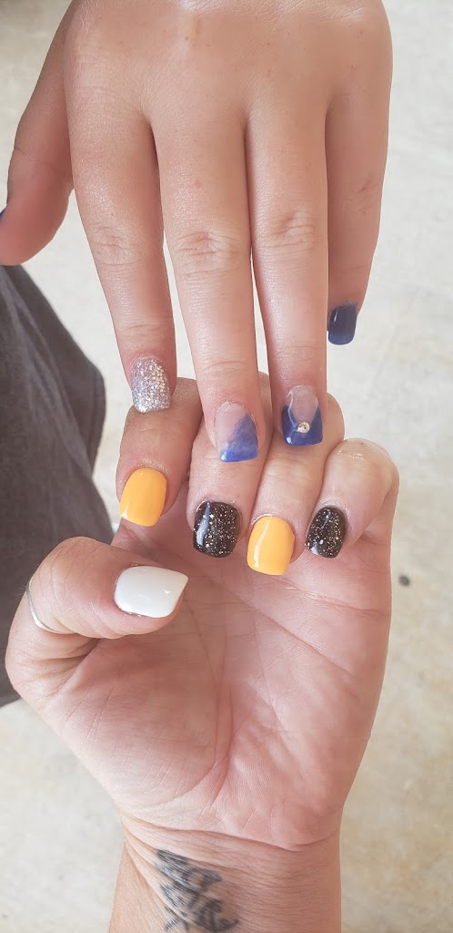 Megan's Nails 19956