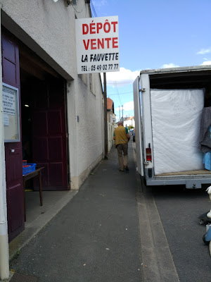 DEPOT VENTE LA FAUVETTE à Châtellerault