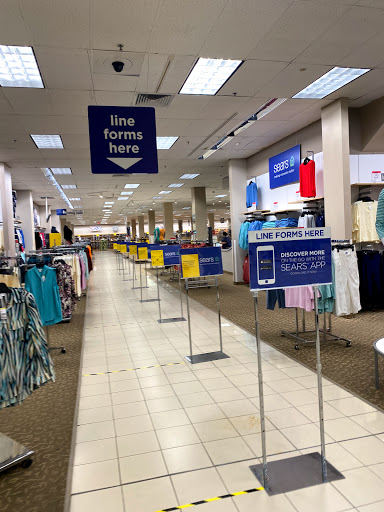 Department Store «Sears», reviews and photos, 800 Sunrise Mall, Massapequa, NY 11758, USA