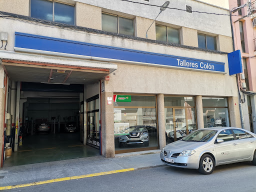 Castrol Service Taller AXA Calidad - TALLERES COLON Mecánica, Plancha y Pintura en Olesa de Montserrat, Barcelona